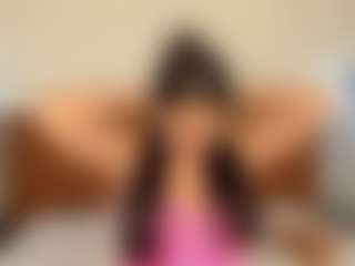 Live cam show with Melanie-hillz - Long Legs on sexylive.show