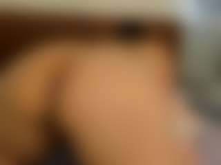 Melanie-hillz's Live Sex Cam Show