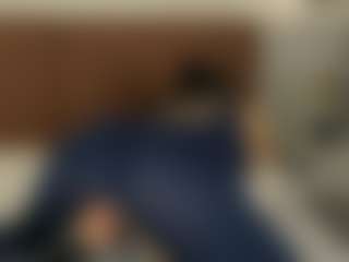 Live cam show with Melanie-hillz - Ass Bouncing on ObeyMaria