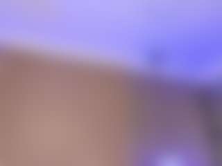 Melanie-hillz's Live Sex Cam Show