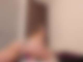 Live cam show with Maye-Wells - Fuck Machine on luckytryst.com