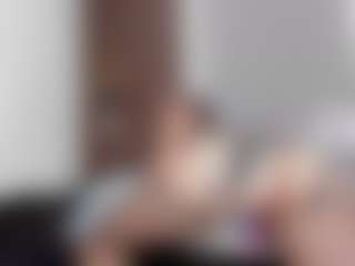 Live cam show with Maye-Wells - Vr on Camsoda