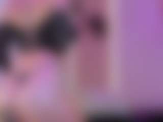 Live cam show with Maye-Wells - Domination on Hubzter Live