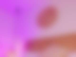 Live cam show with melanie-jeannn - Camel Toe on Gym Cam Girls
