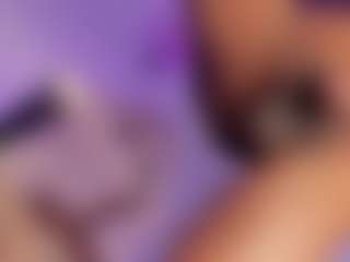 mia-royal's Live Sex Cam Show
