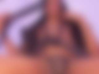mia-royal's Live Sex Cam Show