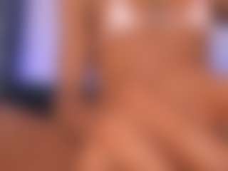 mia-royal's Live Sex Cam Show