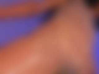Live cam show with mia-royal - Small Tits on camwithhim.com