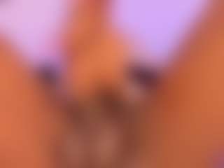 mia-royal's Live Sex Cam Show
