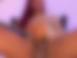 mia-royal's Live Sex Cam Show