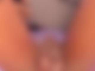 mia-royal's Live Sex Cam Show
