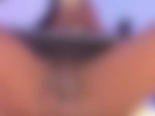 mia-royal's Live Sex Cam Show