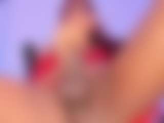 Live cam show with mia-royal - Big Balls on CamClone