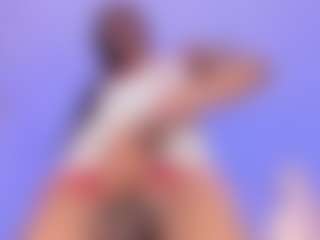 mia-royal's Live Sex Cam Show