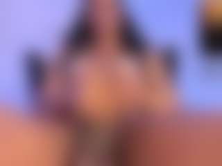 Live cam show with mia-royal - Small Tits on Camsoda