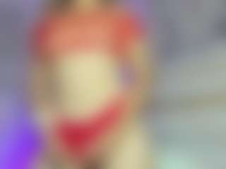 zully-28's Live Sex Cam Show
