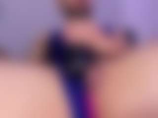 Live cam show with noah-devil - Tease on Gym Cam Girls