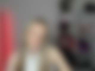 EvelynBlond's Live Sex Cam Show
