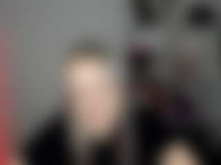 EvelynBlond's Live Sex Cam Show