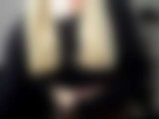 EvelynBlond's Live Sex Cam Show
