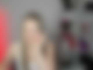 EvelynBlond's Live Sex Cam Show