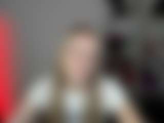 EvelynBlond's Live Sex Cam Show