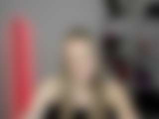 EvelynBlond's Live Sex Cam Show