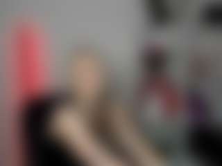 EvelynBlond's Live Sex Cam Show