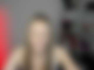 EvelynBlond's Live Sex Cam Show