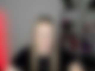 EvelynBlond's Live Sex Cam Show
