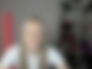 EvelynBlond's Live Sex Cam Show