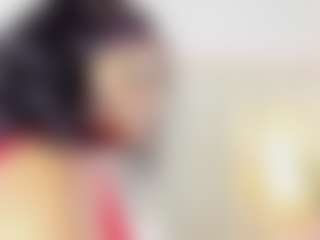 TriexiMars MILF webcam performer live streaming