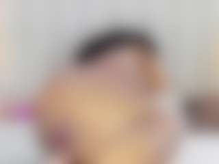 TriexiMars MILF webcam performer live streaming