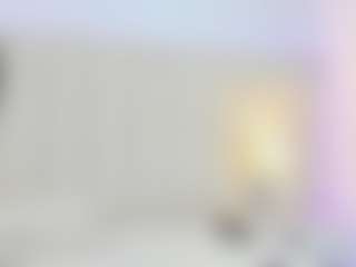 TriexiMars MILF webcam performer live streaming