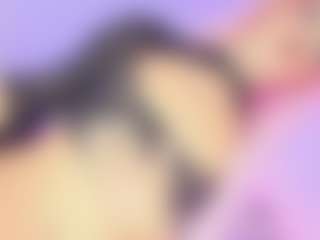 KiaraMichelll's Live Sex Cam Show
