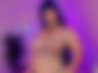 Live cam show with Kiyomi - Gamer on Camsoda