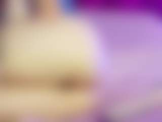 Live cam show with little-aprill - Mature on Gym Cam Girls