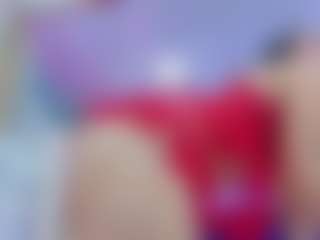 Live cam show with little-aprill - Middle Aged on PervPlay.com