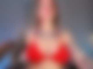 Live cam show with honeymoann - Gagging on Camsoda