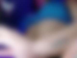 Live cam show with Karoolyna - Implants on Camsoda