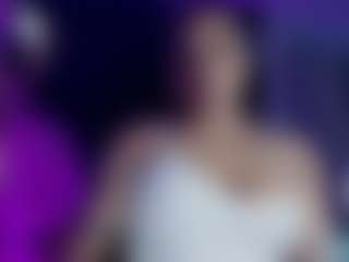 Live cam show with Karoolyna - Body on Chatstar