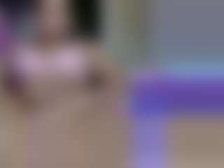 Live cam show with Karoolyna - Morena on TeamSkeetLive
