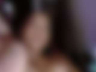 Live cam show with Karoolyna - Morena on livesuperchat.net