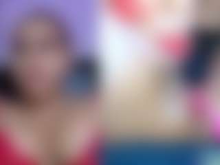 Live cam show with Karoolyna - Ride on Milf Play