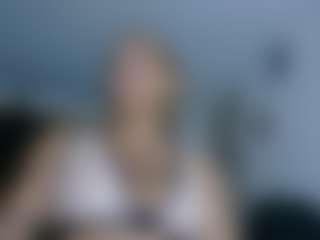 Karoolyna's Live Sex Cam Show
