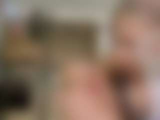 Live cam show with Karoolyna - Ride on Milfs Live