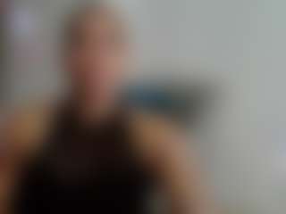 Live cam show with Karoolyna - Ride on Camsoda