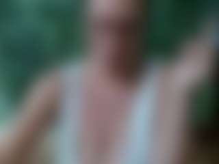 Live cam show with LadyHellene - Middle Aged on studioflirtlive.com