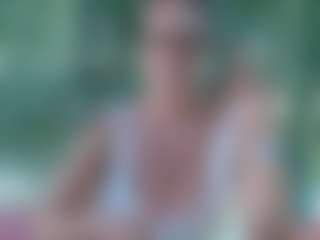 LadyHellene's Live Sex Cam Show
