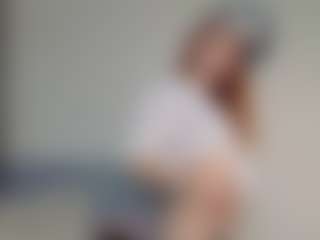 Anora's Live Sex Cam Show